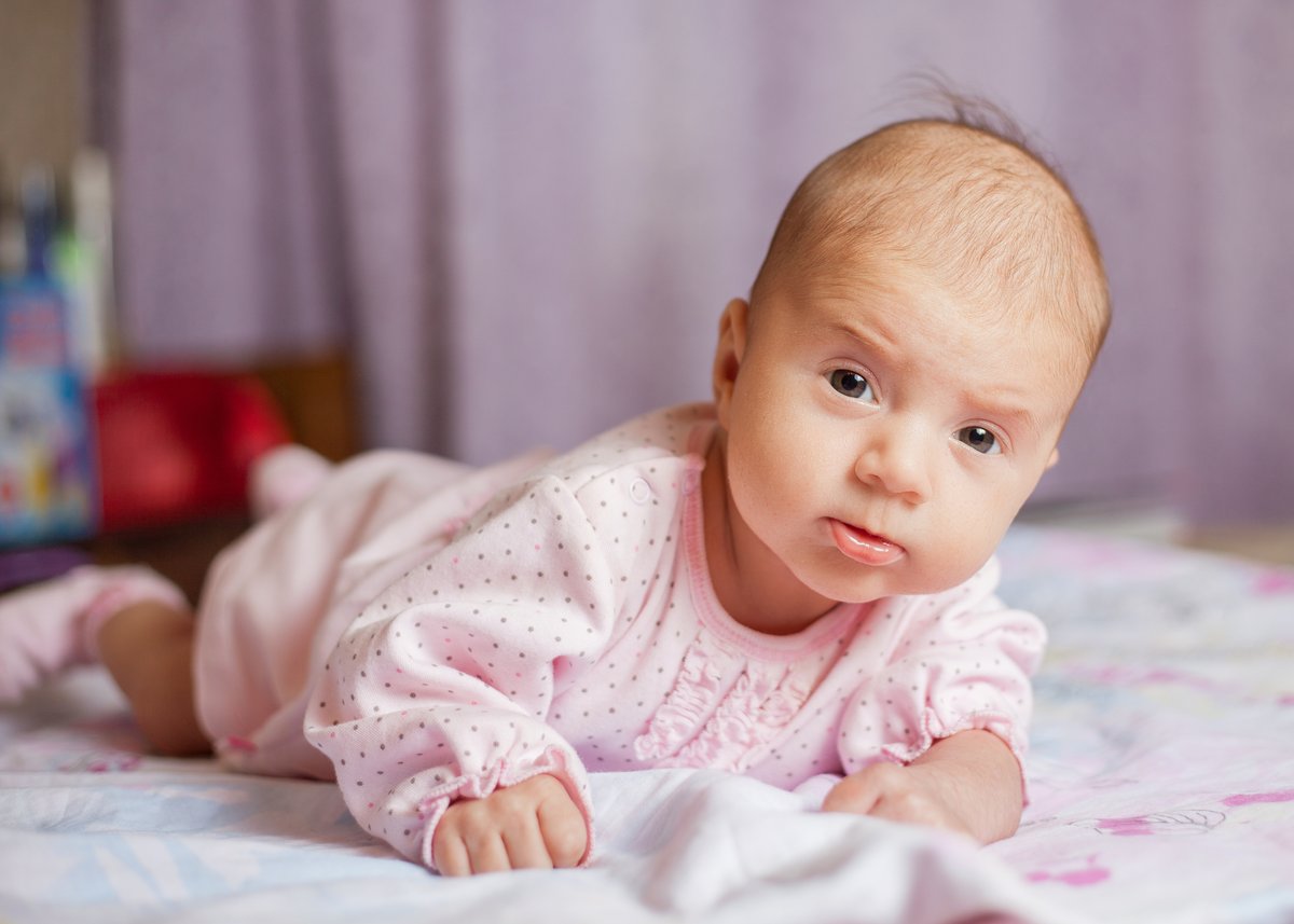 Développement du bébé de 5 mois : Sommeil, motricité et alimentation
